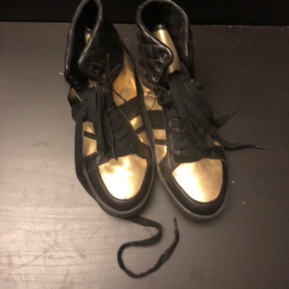 Forever 21 black and gold sneakers